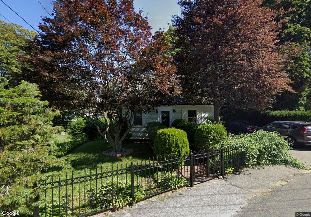 8 Raymond Rd, Stoneham, MA 02180 - photo 1