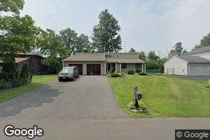 304 Windebank Ln, Minoa, NY 13116