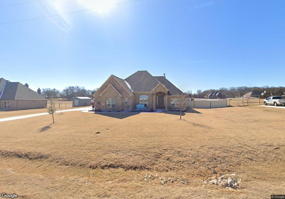 225 Etta Ln, Springtown, TX 76082 - photo 1