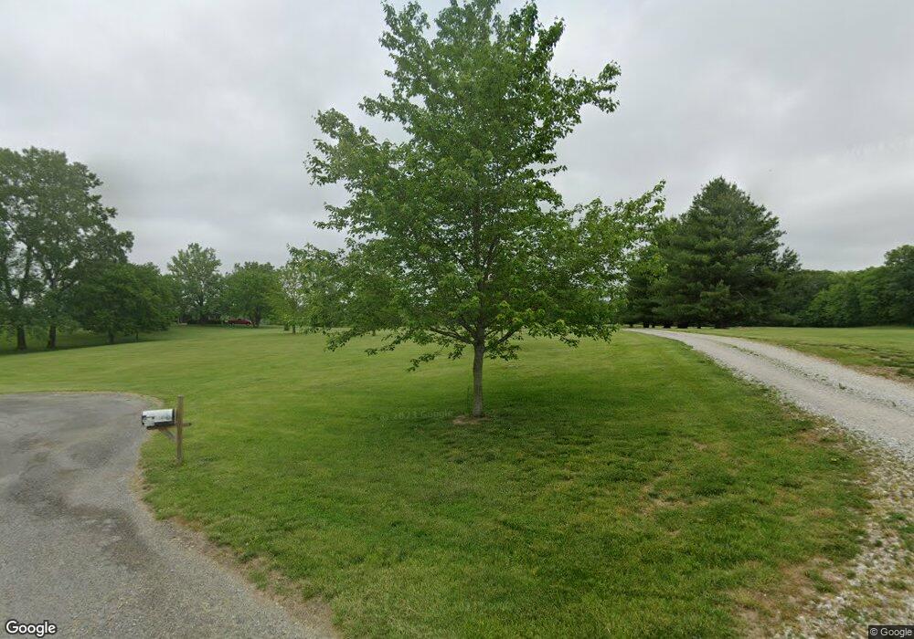 1140 Niebruegge Ln, Freeburg, IL 62243 - photo 1