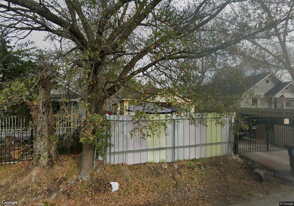 4702 Mcewen St, Houston, TX 77009 - photo 1