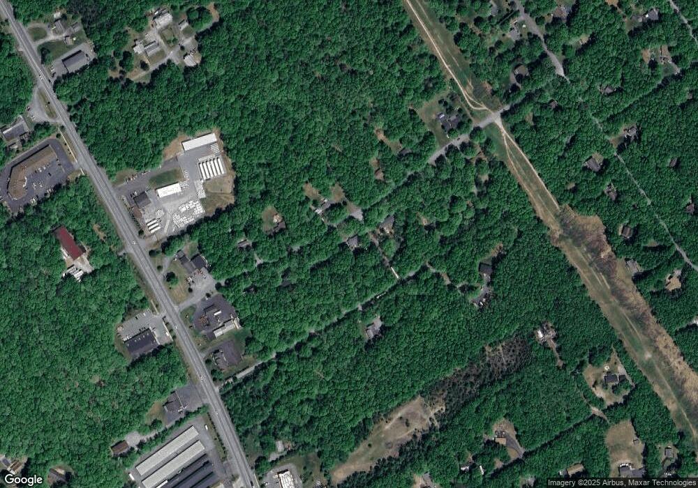 2285 Timothy Dr, Effort, PA 18330 - photo 1