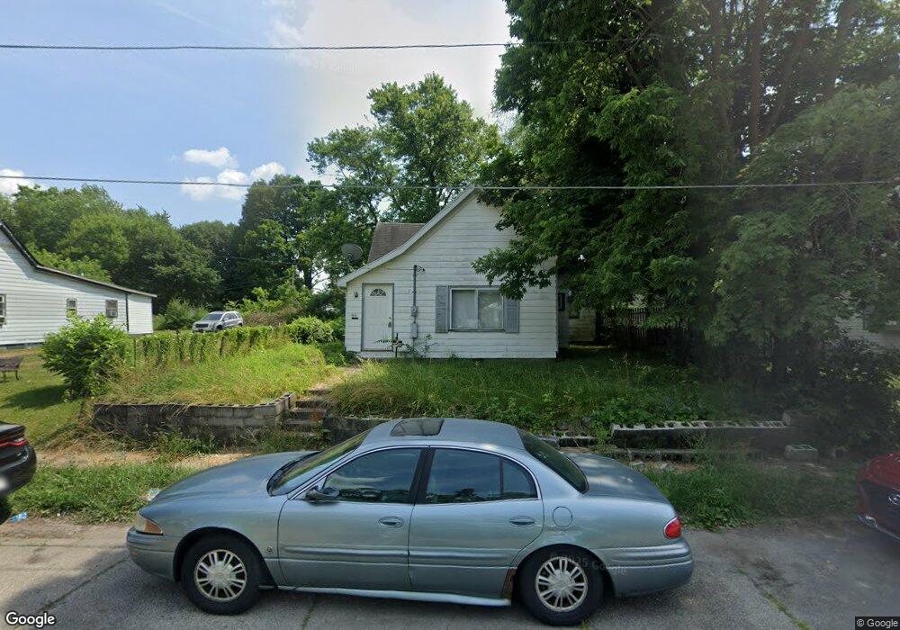 1613 E 1st St, Muncie, IN 47302 - photo 1
