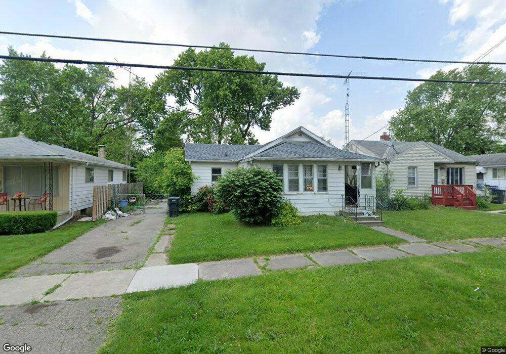 1622 Knapp Ave, Flint, MI 48503 - photo 1