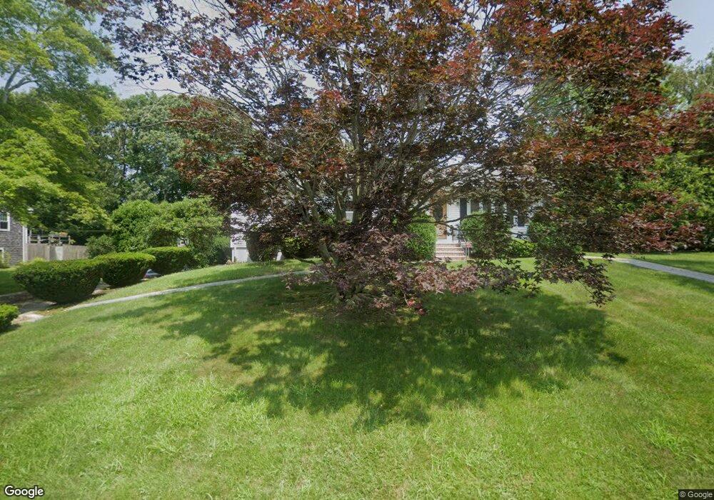 18 W Sherman St, North Dartmouth, MA 02747 - photo 1