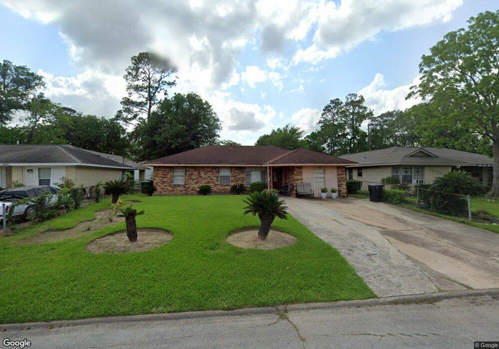 10433 Wolbrook St, Houston, TX 77016 - photo 1