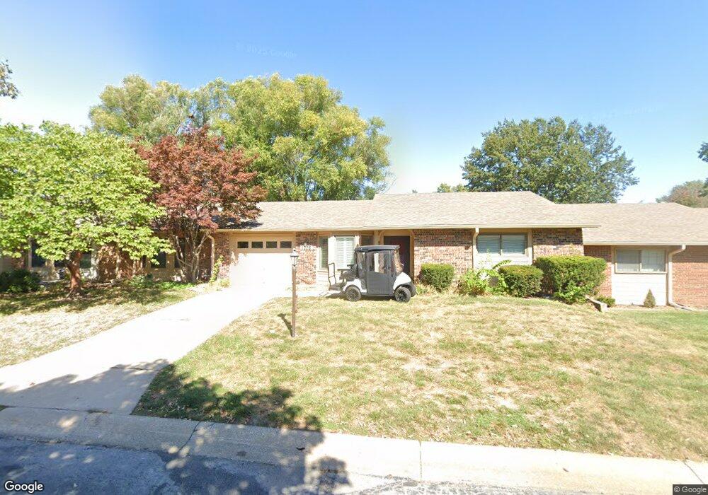 1326 W Campbell Blvd, Raymore, MO 64083 - photo 1