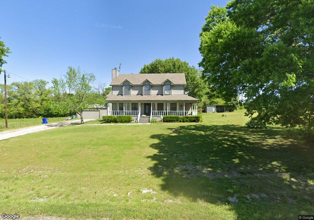 393 Meadowlake Dr, Sherman, TX 75092 - photo 1