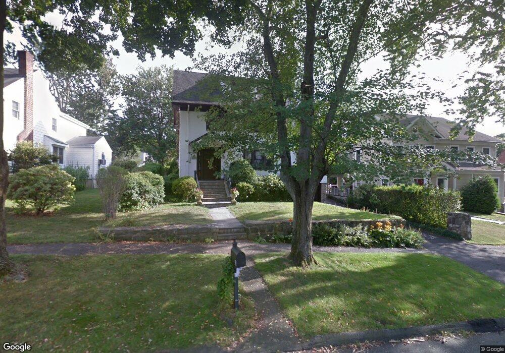 33 Hassake Rd, Old Greenwich, CT 06870 - photo 1