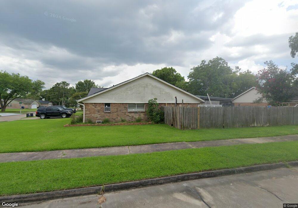 4102 Townes Forest Rd, Friendswood, TX 77546 - photo 1