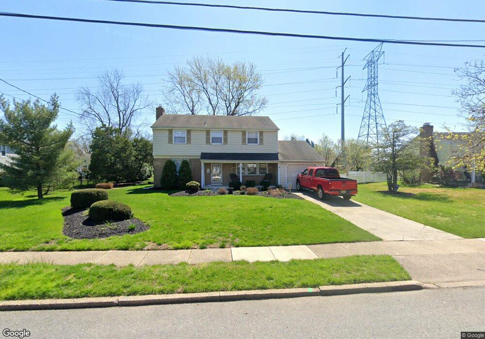 828 Hilltop Rd, Cinnaminson, NJ 08077 - photo 1