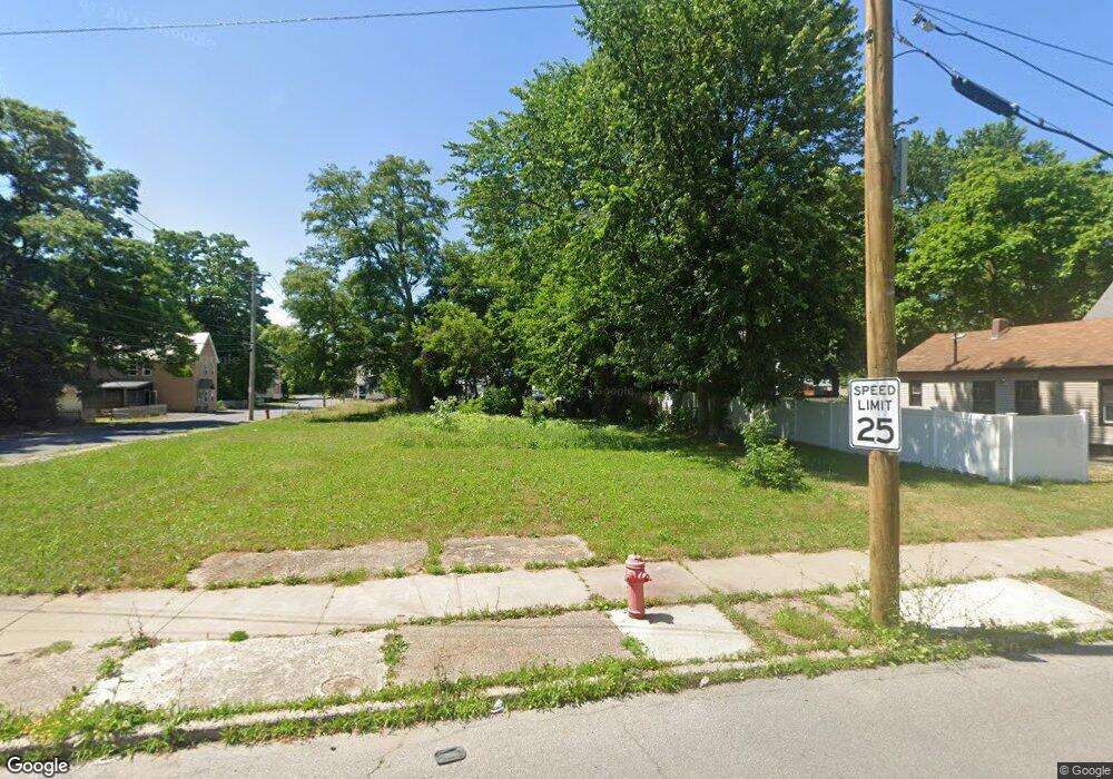 546 Schenectady St, Schenectady, NY 12307 - photo 1