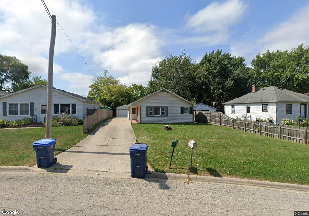 116 N Metropolitan Ave, Waukegan, IL 60085 - photo 1