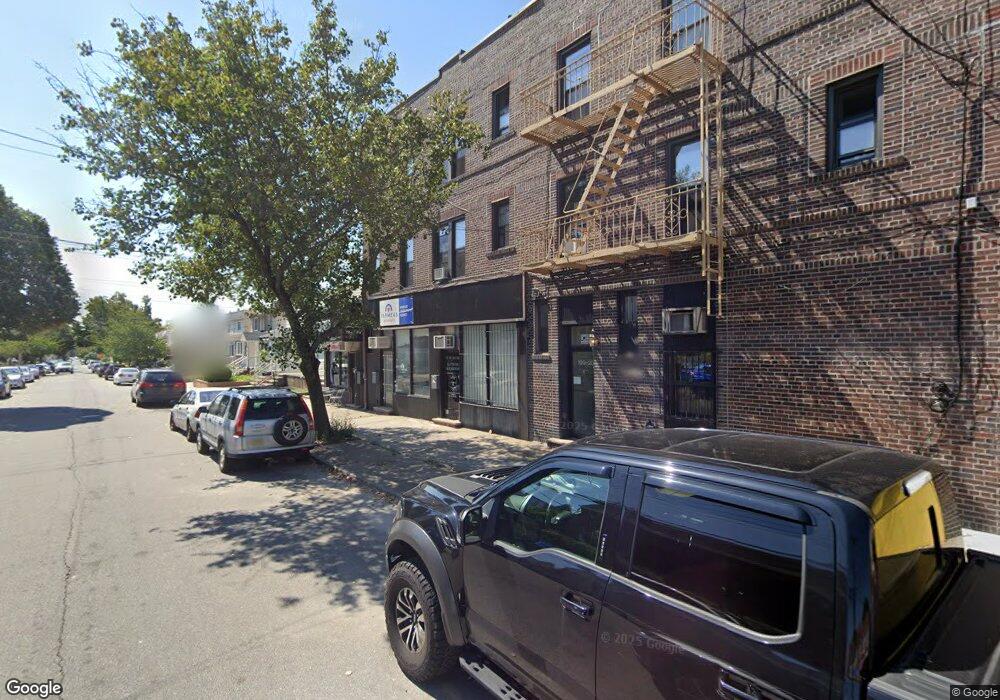 19920 32nd Ave unit 3, Flushing, NY 11358 - photo 1