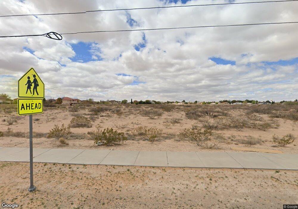 471 N Kenazo Ave, Horizon City, TX 79928 - photo 1