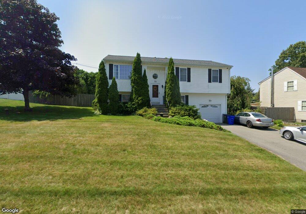 73 Point West Dr, Fall River, MA 02720 - photo 1