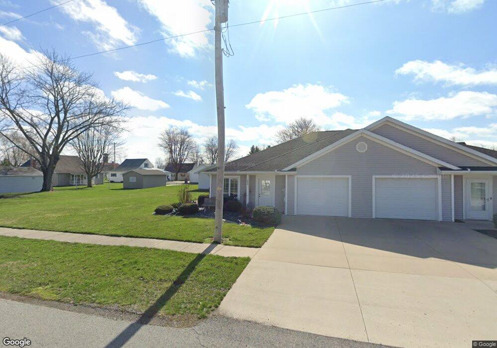 205 E Front St, Cloverdale, OH 45827 - photo 1