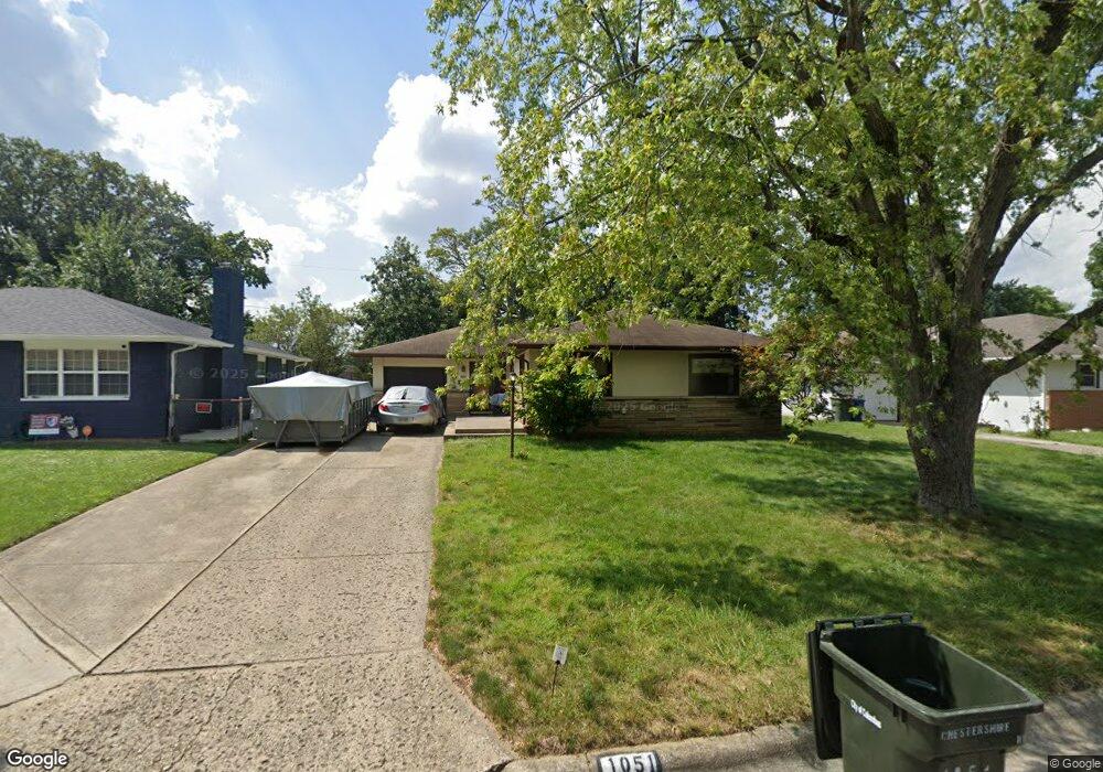1051 Chestershire Rd, Columbus, OH 43204 - photo 1