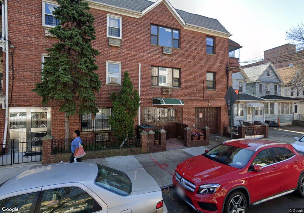 8846 54th Ave, Elmhurst, NY 11373 - photo 1