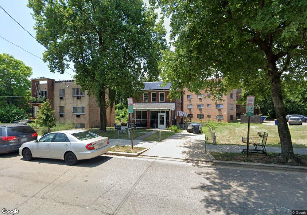 128 44th St NE, Washington, DC 20019 - photo 1