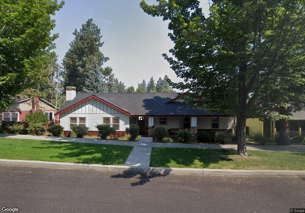 208 NW 16th St, Bend, OR 97701 - photo 1