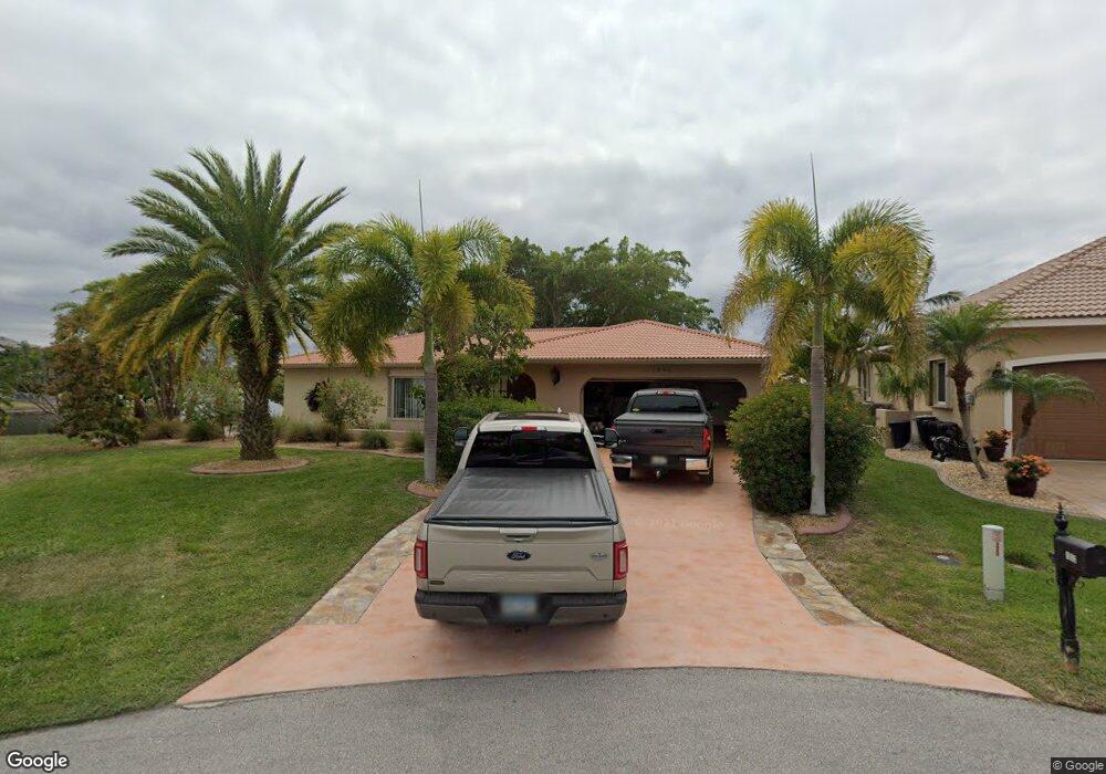 1033 Francesca Ct, Punta Gorda, FL 33950 - photo 1