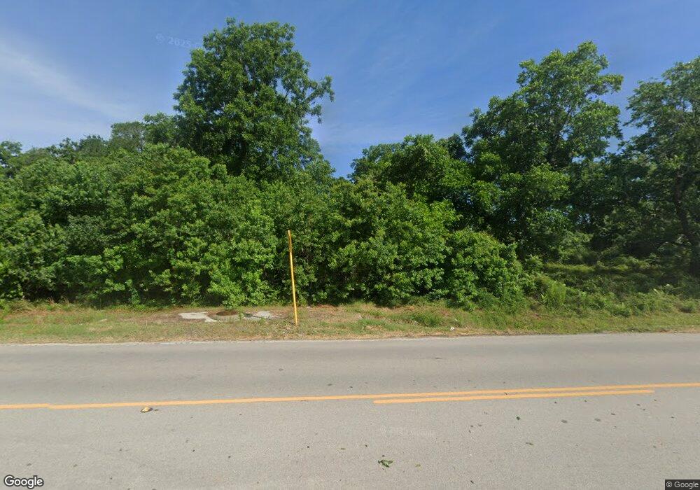 9322 Hufsmith Rd, Tomball, TX 77375 - photo 1