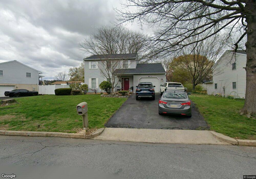 1121 Daniels St, Reading, PA 19605 - photo 1