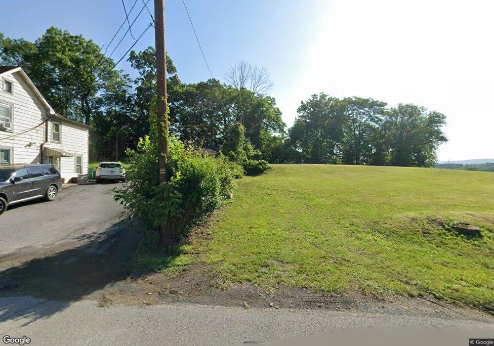 910 N 5th St, Stroudsburg, PA 18360 - photo 1