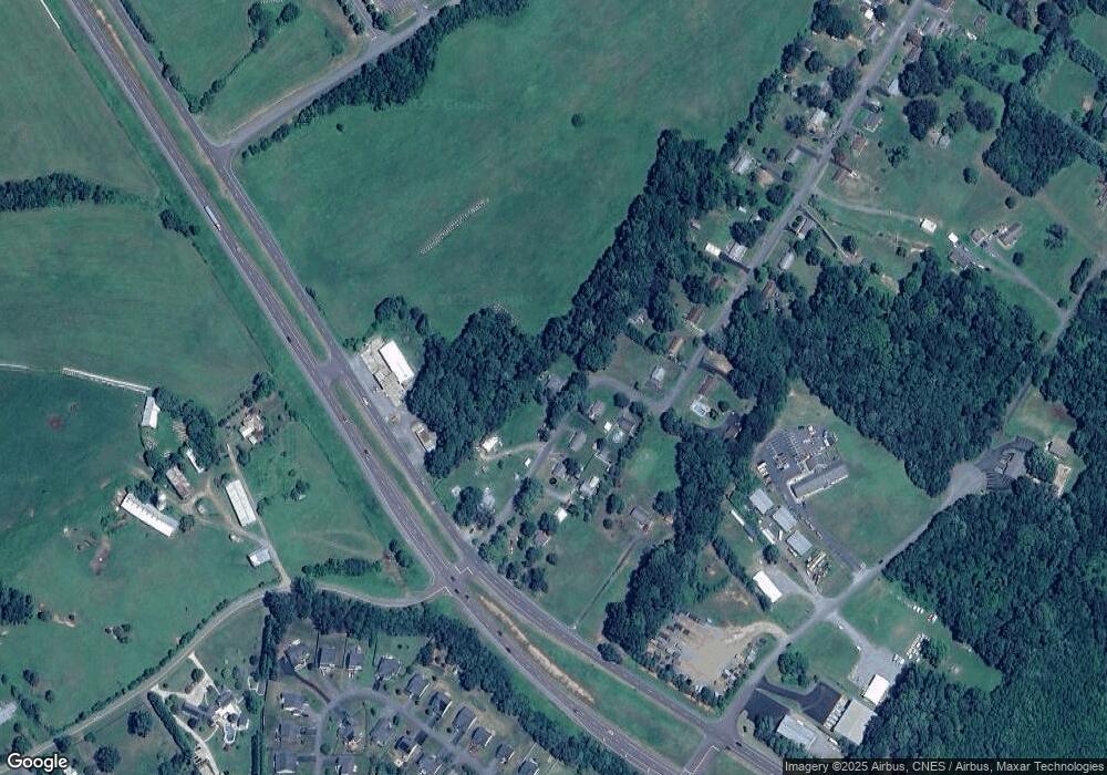 103 Locust Ln, Ruckersville, VA 22968 - photo 1