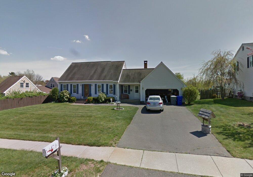 32 Ryefield Dr, Enfield, CT 06082 - photo 1