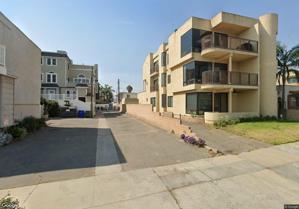 138 Juniper Ave, Carlsbad, CA 92008 - photo 1