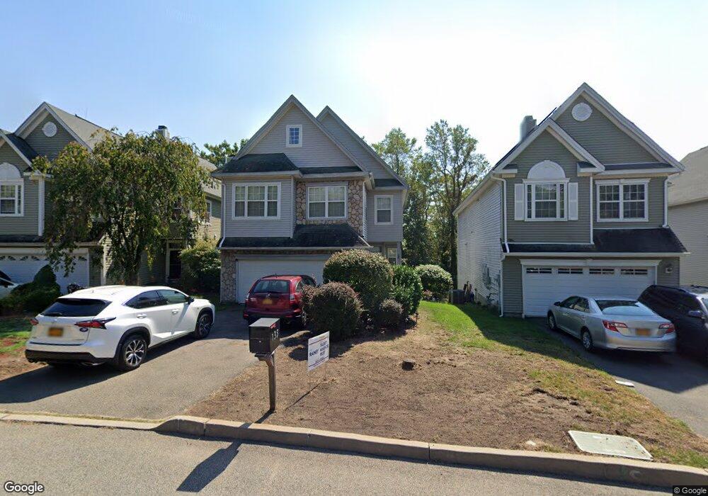 135 Benefield Blvd, Peekskill, NY 10566 - photo 1