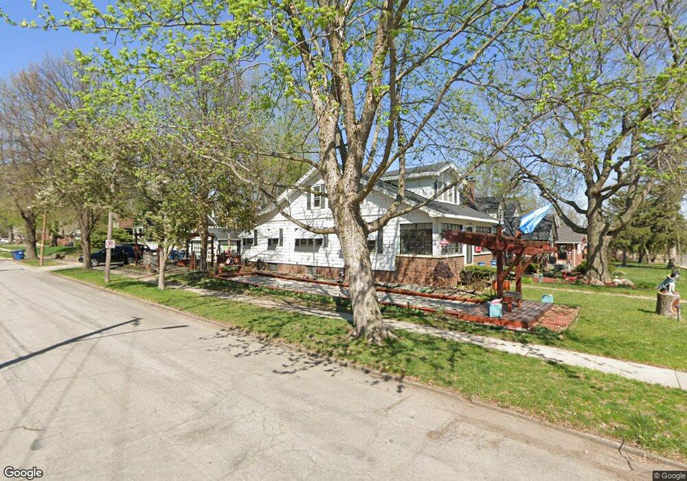 4023 Franklin Ave, Des Moines, IA 50310 - photo 1