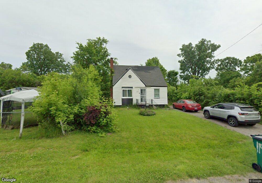 1141 E Downey Ave, Flint, MI 48505 - photo 1