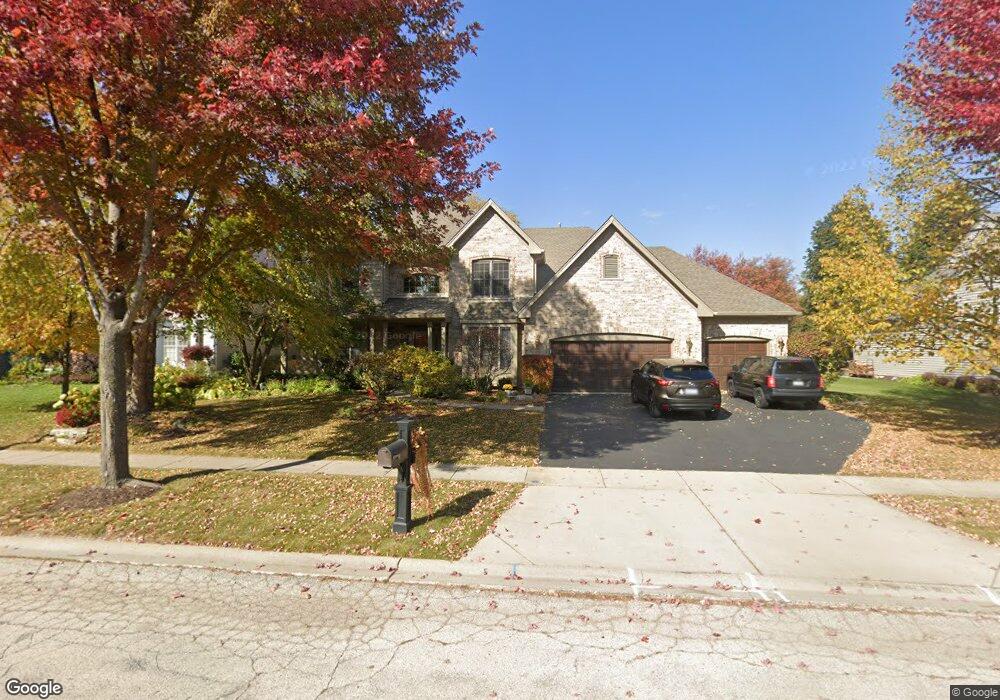 2040 Brindlewood Ln, Algonquin, IL 60102 - photo 1