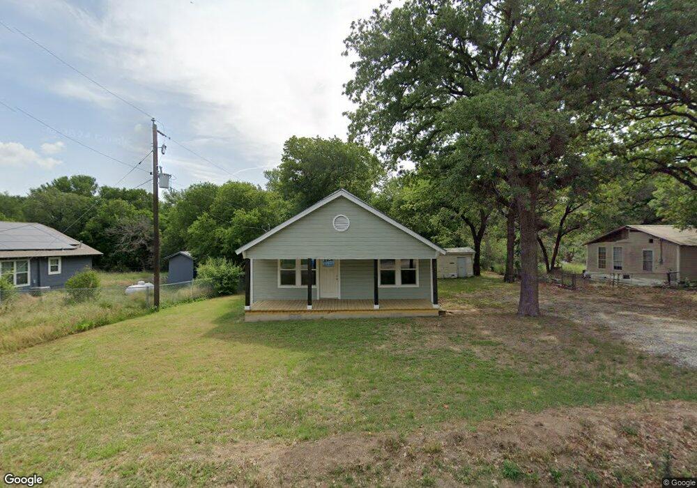 151 Avondale Ave, Azle, TX 76020 - photo 1