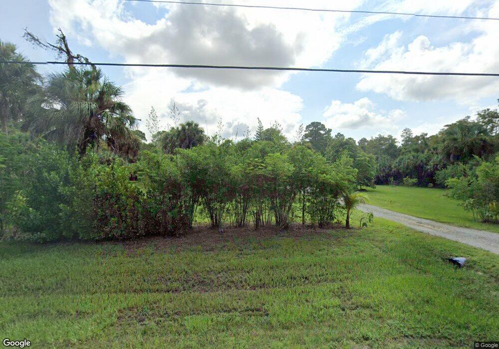 230 7th St NW unit 11, Naples, FL 34120 - photo 1