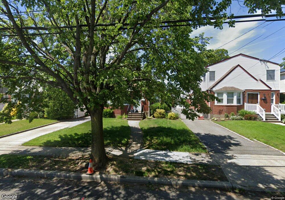 216 Semton Blvd, Franklin Square, NY 11010 - photo 1