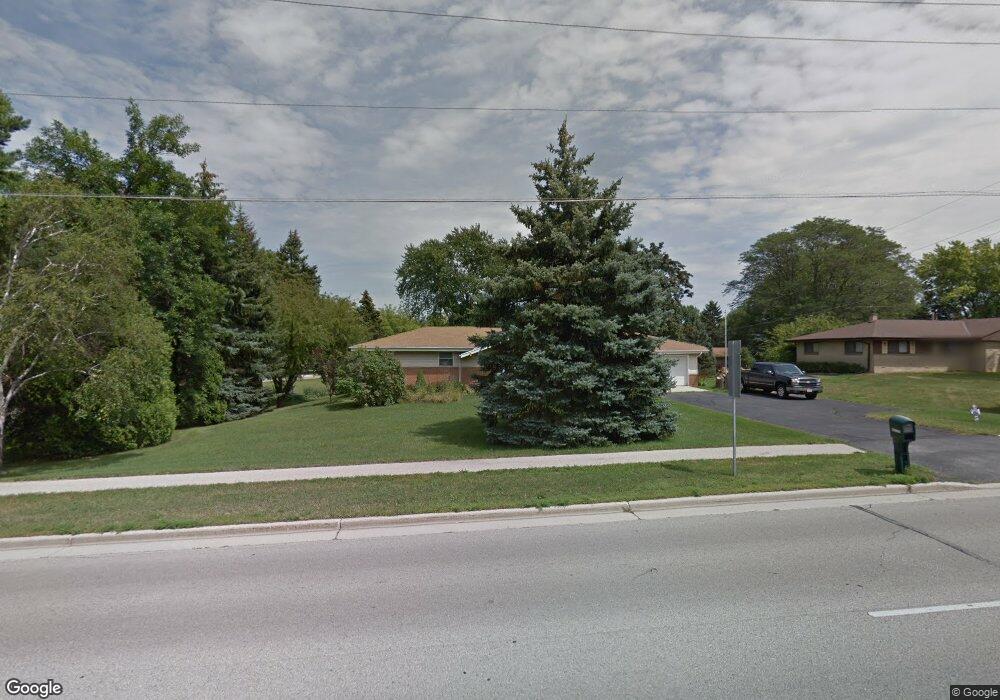 W156N8212 Pilgrim Rd, Menomonee Falls, WI 53051 - photo 1