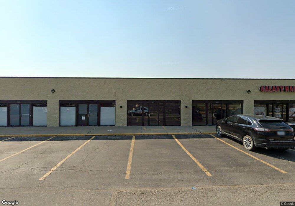 359 Edgewood Rd NW, Cedar Rapids, IA 52405 - photo 1