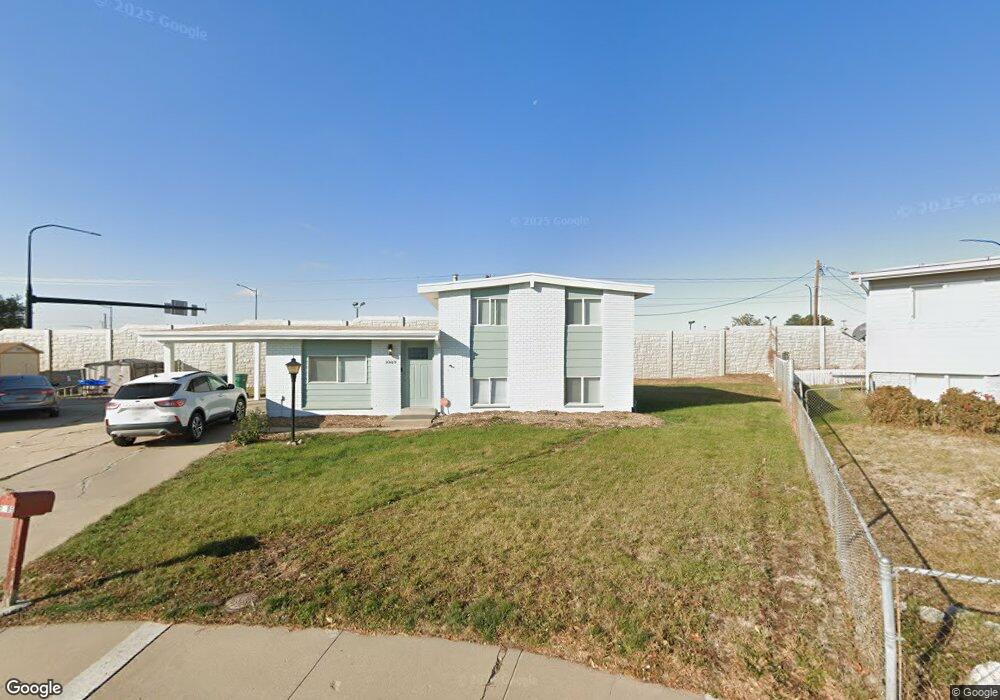 1089 N 350 W, Layton, UT 84041 - photo 1