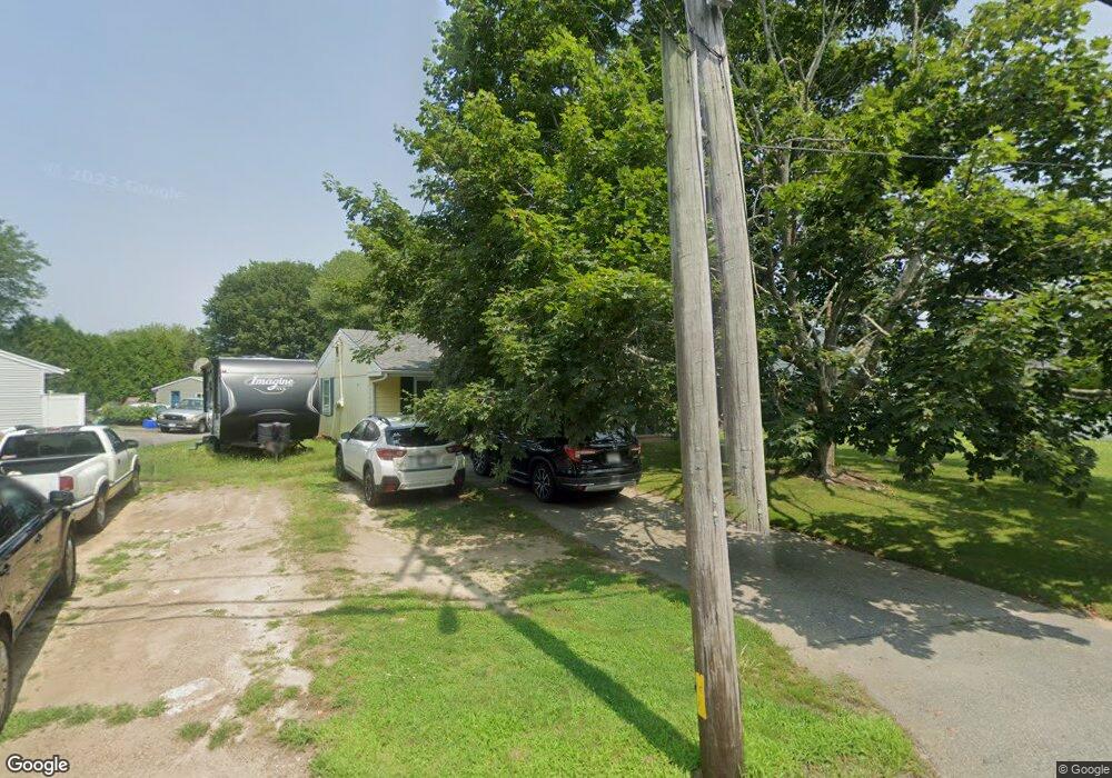 281 Russells Mills Rd, South Dartmouth, MA 02748 - photo 1