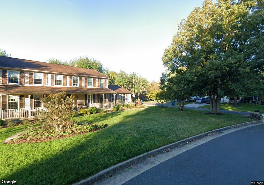 2323 Darius Ln, Reston, VA 20191 - photo 1