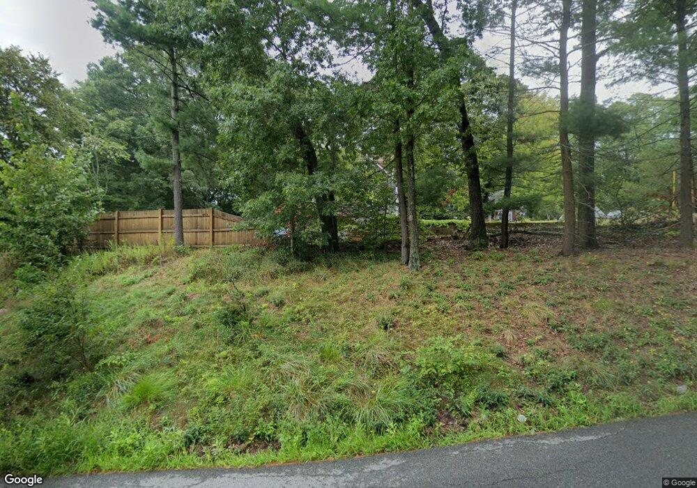 271 Circuit St, Hanover, MA 02339 - photo 1