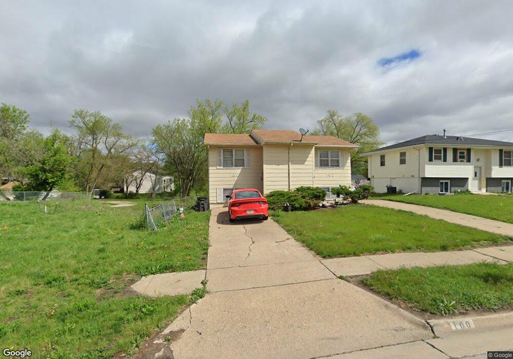 100 E Kenyon Ave, Des Moines, IA 50315 - photo 1