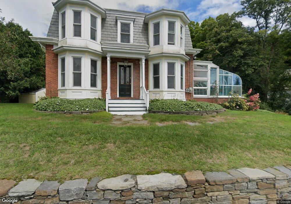 1931 Quechee Main St unit 12-27, Hartford, VT 05001 - photo 1