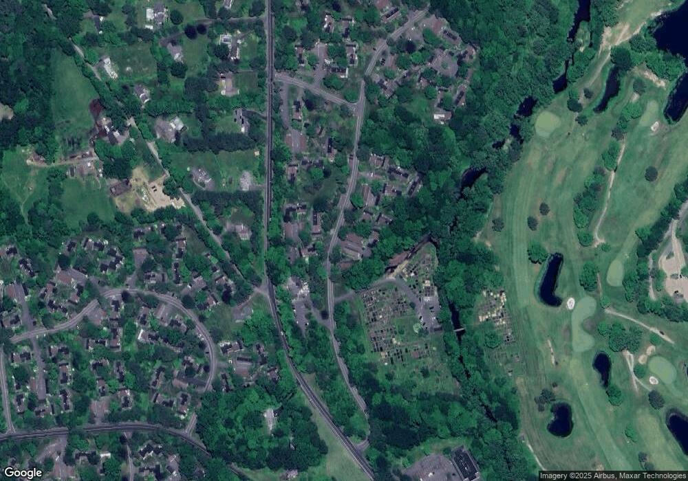 447 Winship Dr unit B, Southbury, CT 06488 - photo 1