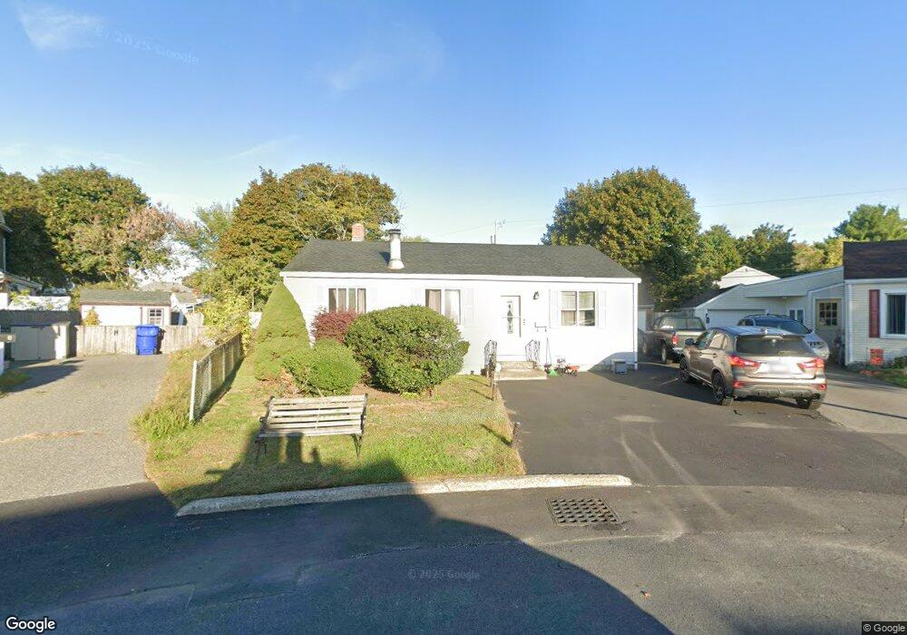 10 Rose Dr, Pawtucket, RI 02861 - photo 1