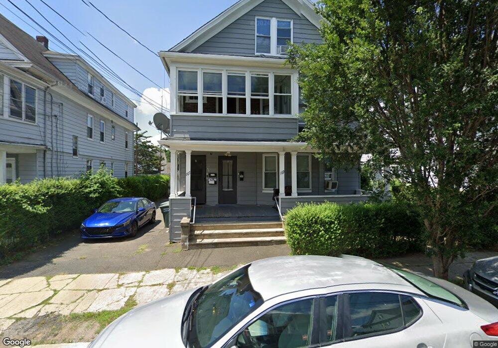 167 Kent Ave unit 1, Bridgeport, CT 06610 - photo 1